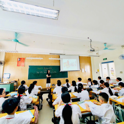 TUYÊN TRUYỀN AN TOÀN PHÒNG CHÁY CHỮA CHÁY CÔNG SỞ VÀ GIA ĐÌNH CHO HỌC SINH THCS